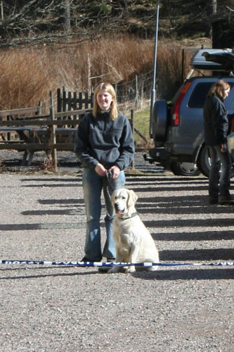Elsa och Ludde innan start