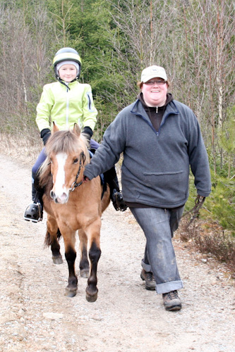 AK på ridtur