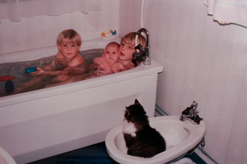 Emil, Eva, Elsa & Suddan