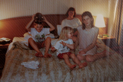 Emil, Eva, mamma & Elsa i Malaysia